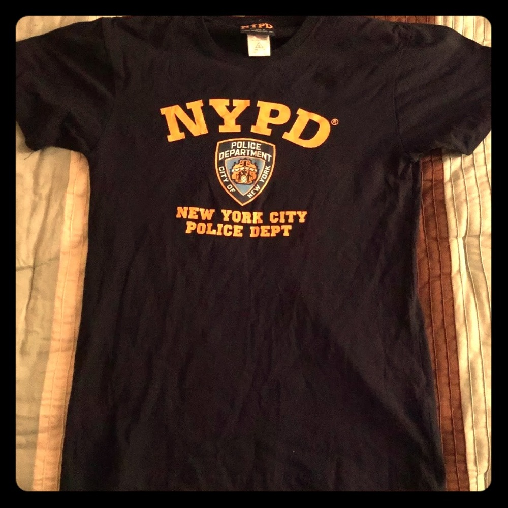 🚔 NYPD New York Police Dept. T-shirt (Medium)